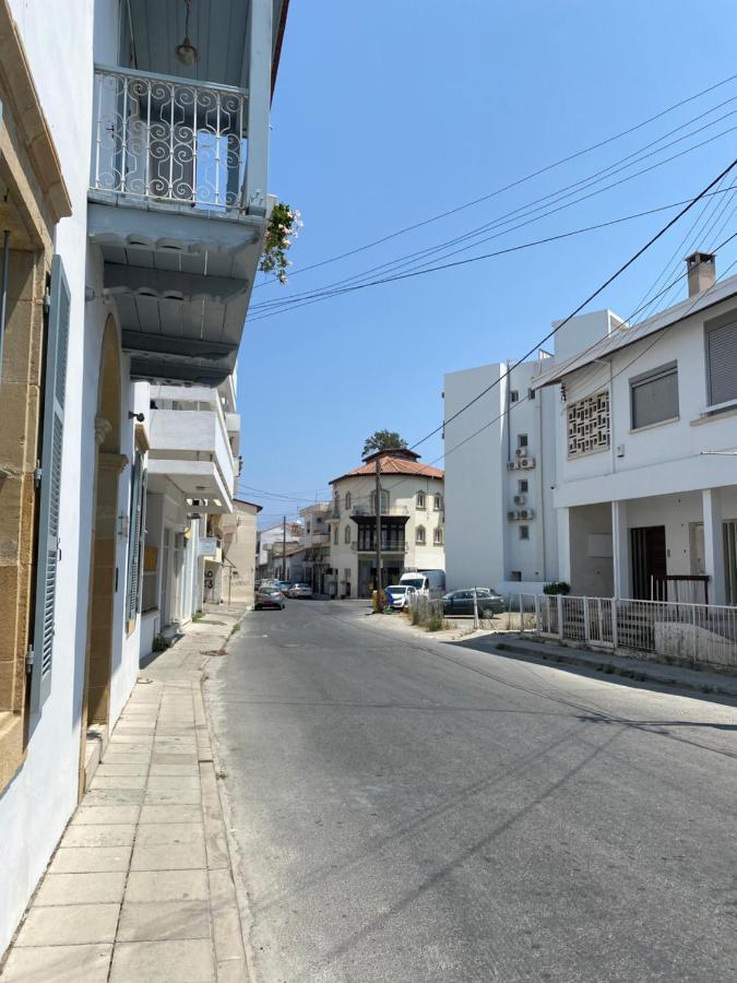 Auberge de jeunesse Past Or Trail à Larnaca Extérieur photo